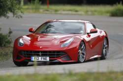 Ferrari F12 yorumları, Ferrari F12 kullananlar