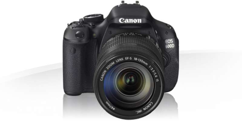 Canon Eos 600D Dijital Fotoğraf Makinesi 